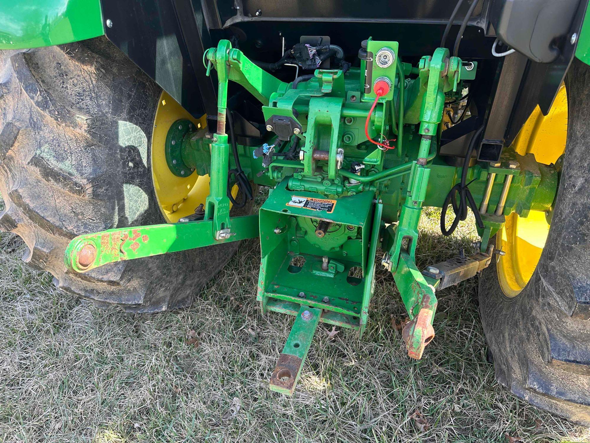 John Deere 5075 E Loader Tractor