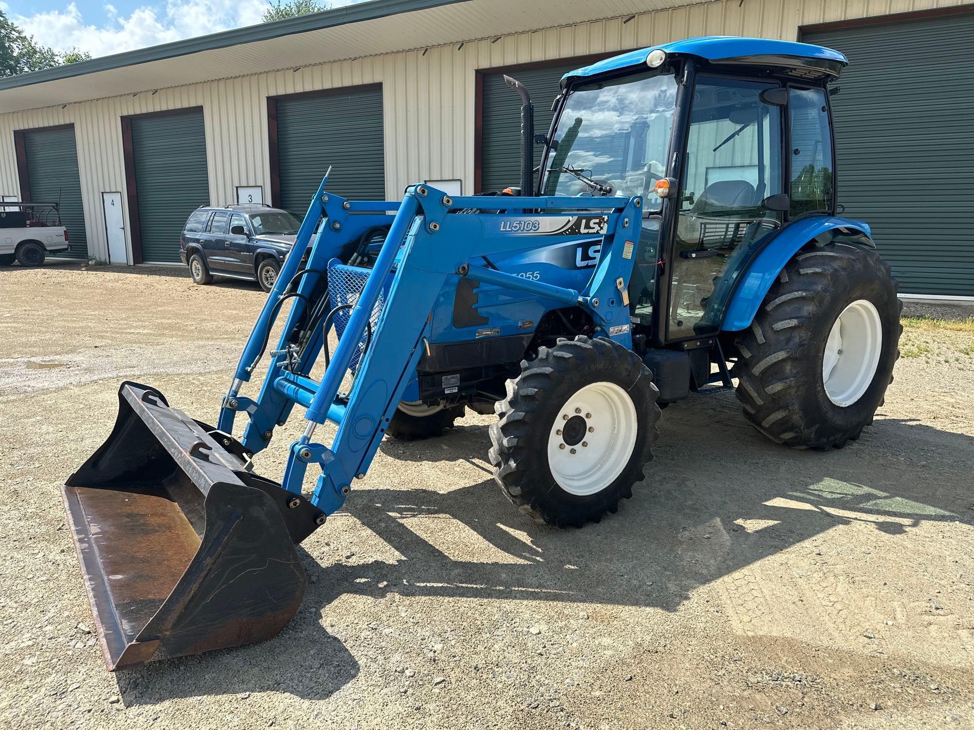 LS XU5055 4x4 Cab Tractor with Loader