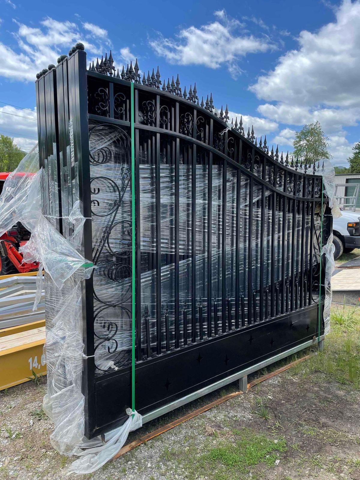 New 19ft Bi Parting Metal Gates