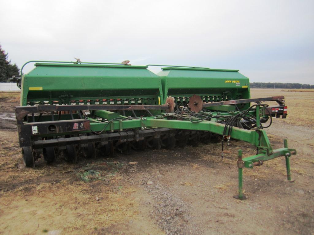 1998 John Deere 1560 Drill