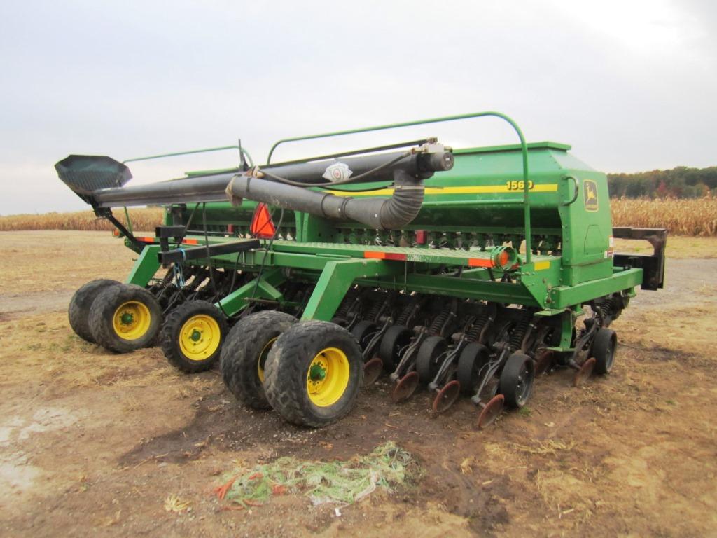 1998 John Deere 1560 Drill