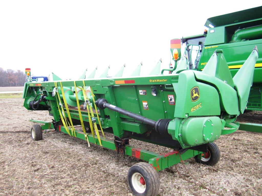 2017 John Deere 608c Corn Head