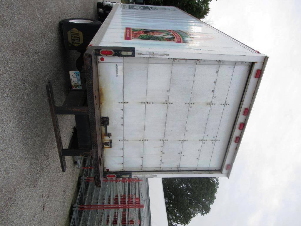 2003 International 4400 Box Truck