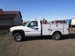 2002 GMC 2500 Service Truck - 4wd - ONLY 41,768 mi. - NO RESERVE