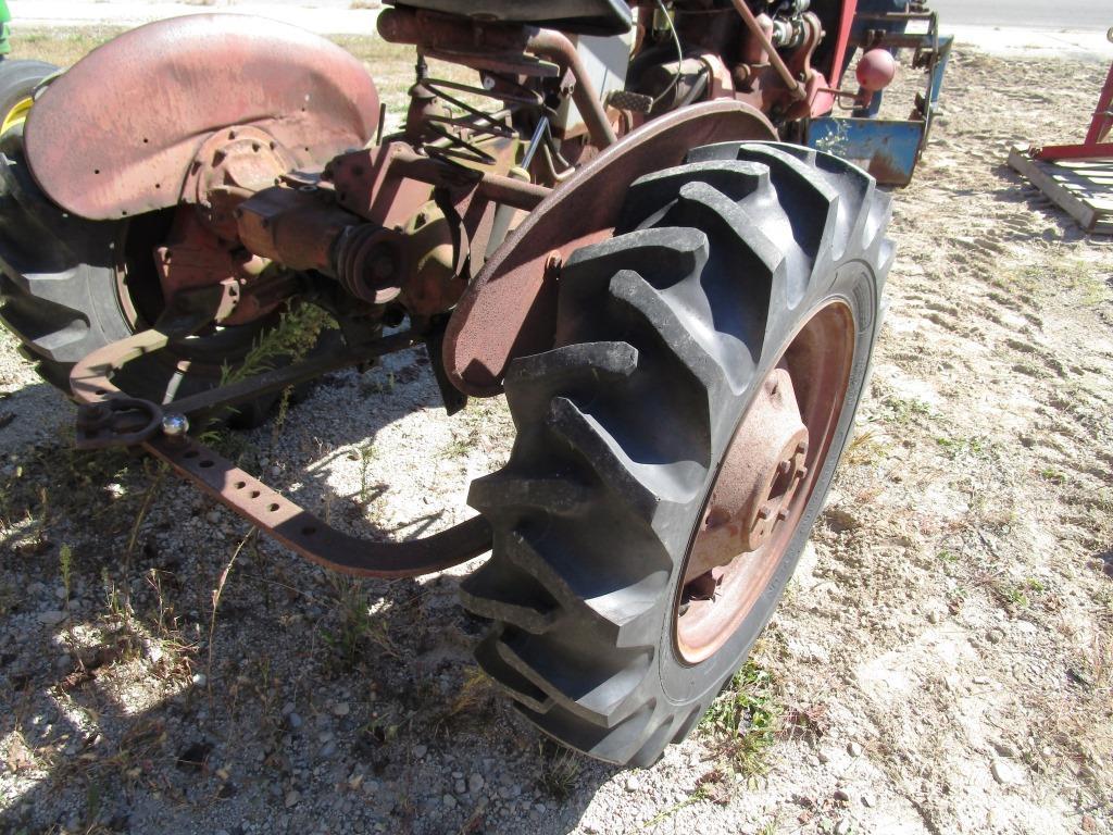 Farmall BN Tractor - NO RESERVE