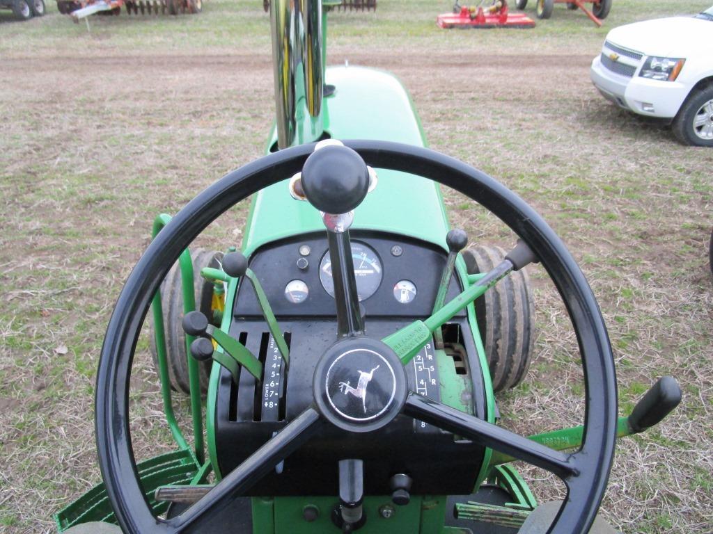 149-6   1966 John Deere 3020 D