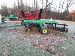 John Deere 220 15' Disk