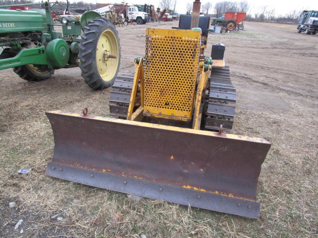 192-1 John Deere 420C w/ 6 Way Blade