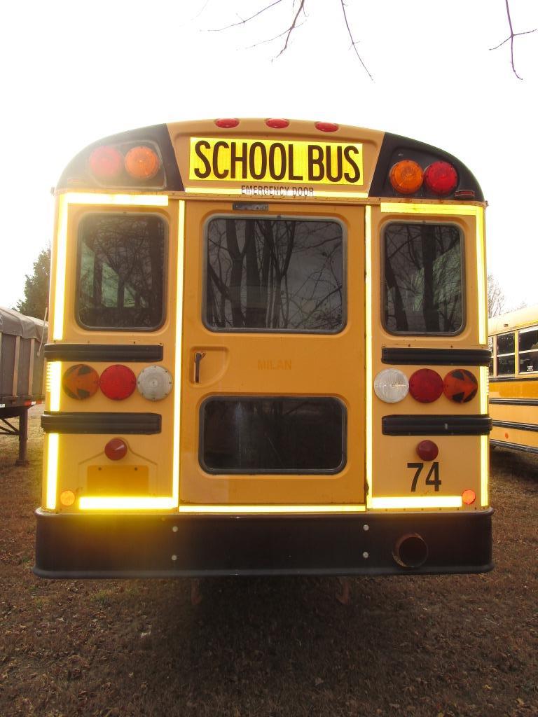 176-4 2008 IC School Bus - NO RESERVE