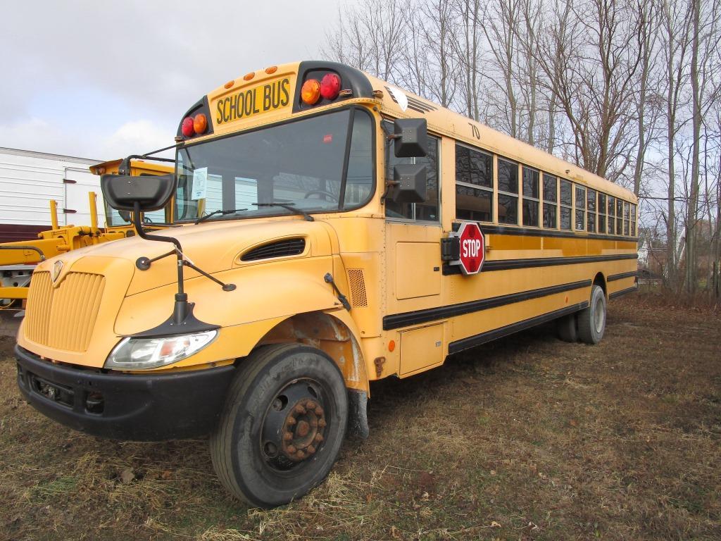 176-5 2007 IC School Bus - NO RESERVE