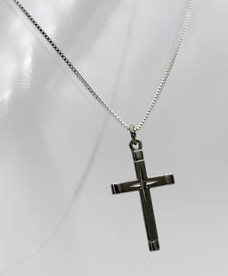 STERLING SILVER CROSS WITH DIAMOND IN CENTER GORGEOUS STERLING SILVER CROSS WITH DIAMOND