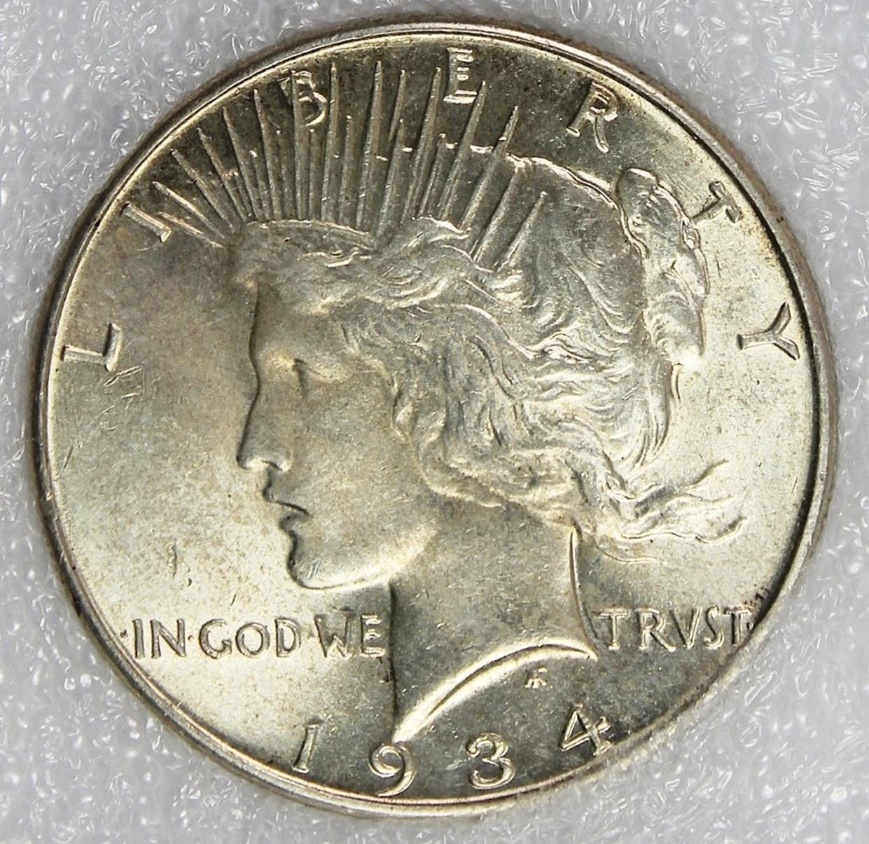 1934 PEACE SILVER DOLLAR