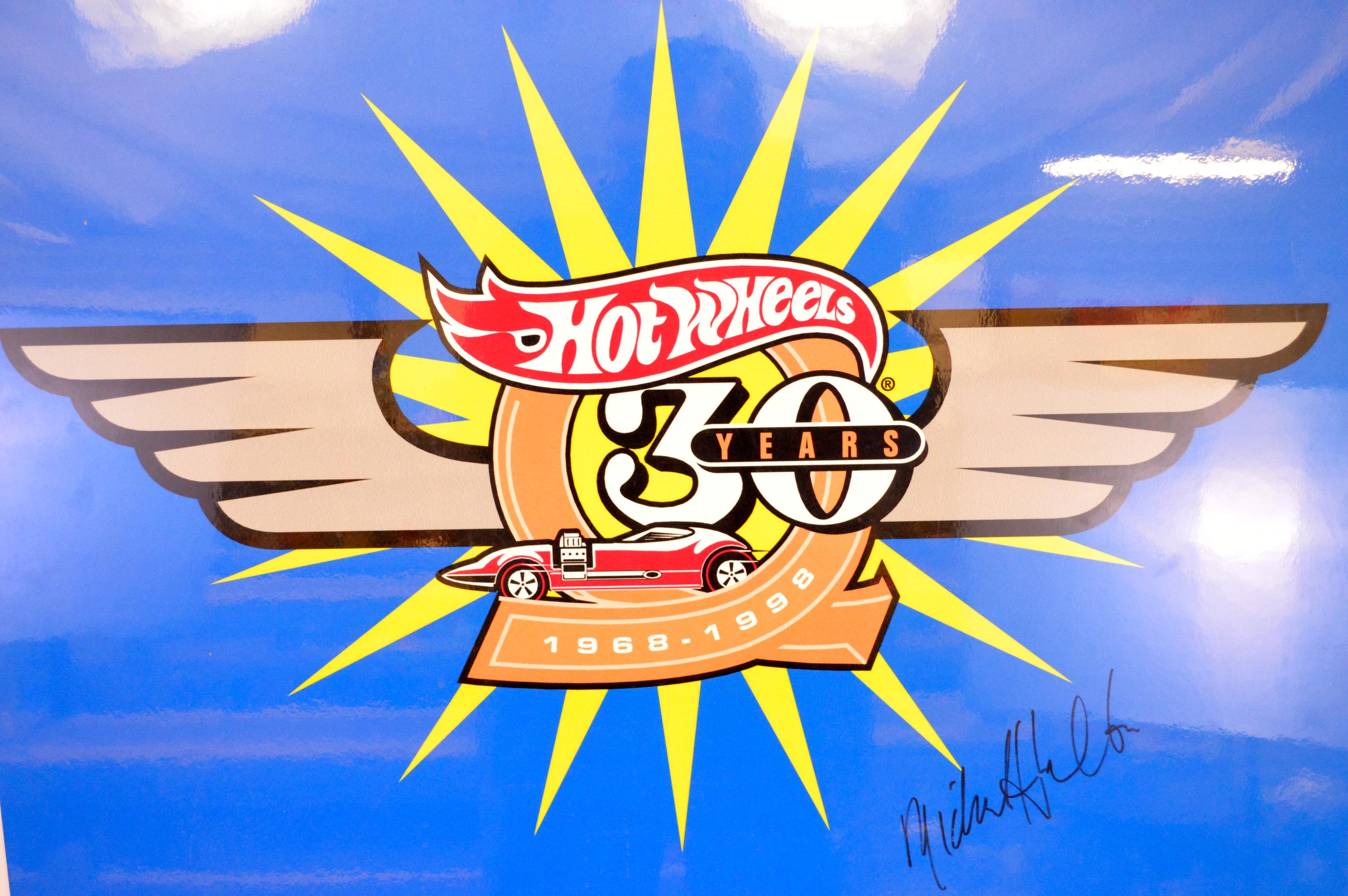 Rare 1998 Hot Wheels 30th anniversary convention event board Signed by several icons