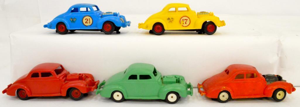 Five Gilbert American Flyer Willy's jalopy slot cars