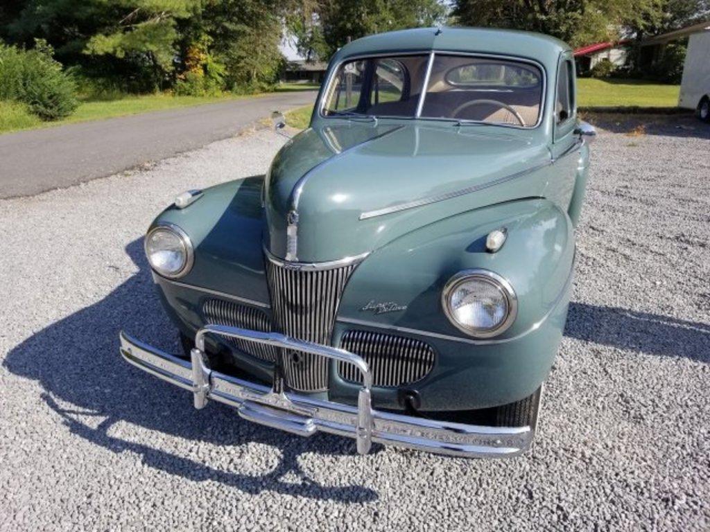 1941 Ford Super Deluxe