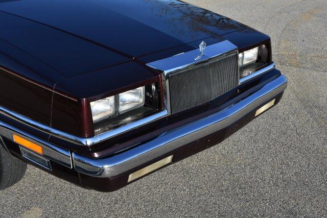 1988 Chrysler New Yorker Mark Cross Edition