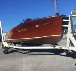 1947 Chris Craft Deluxe Runabout