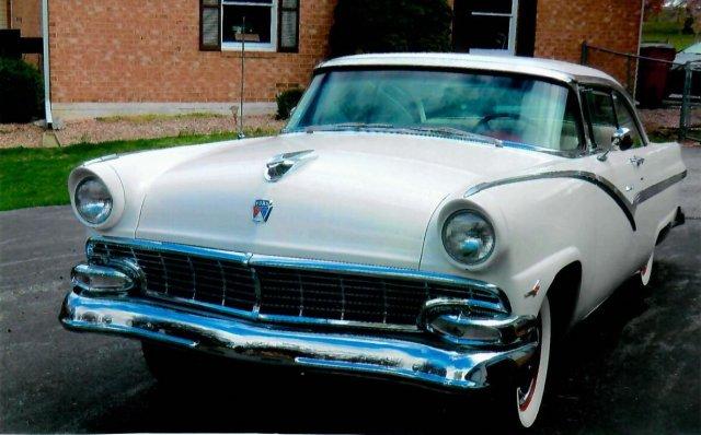 1956 Ford Victoria