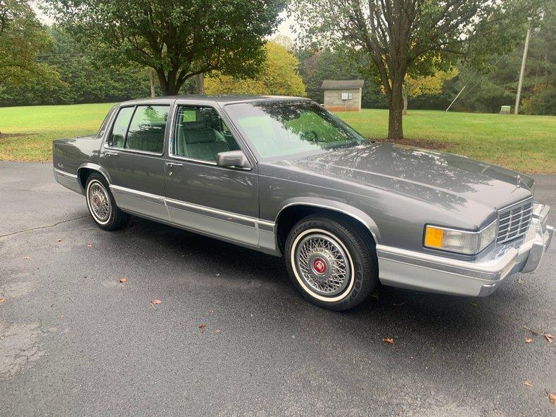 1992 Cadillac Sedan DeVille