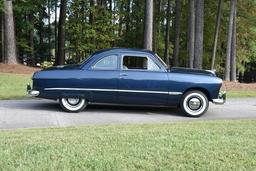 1949 Ford Deluxe