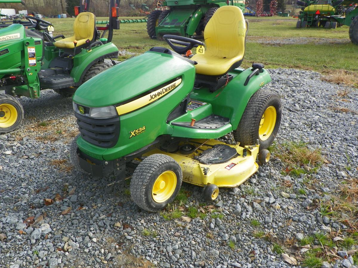 John Deere X534 Garden Tractor