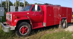 1980 Chevrolet V8 Model 70 - Fire Truck