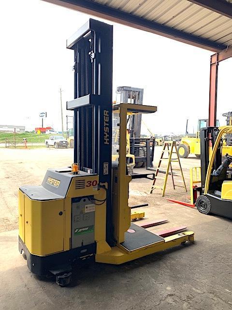 2011 Hyster R30XMA Forklift - Located North Houston