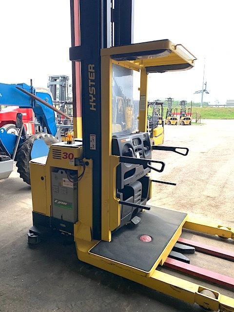 2011 Hyster R30XMA Forklift - Located North Houston