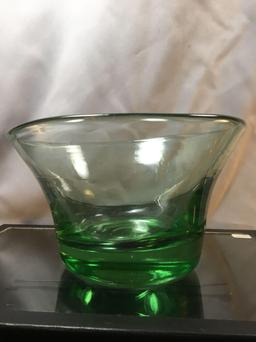 Dominick Labino Art Glass Bowl
