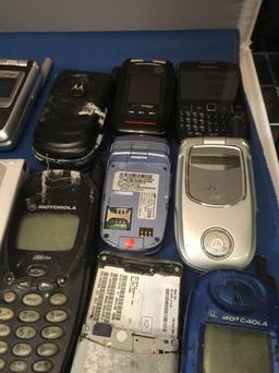 24 Mixed Bulk Purchased Cell Phones