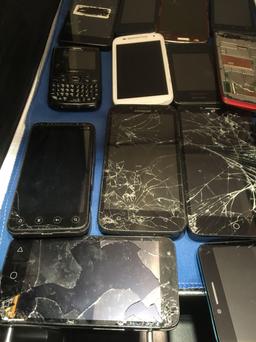 20 Mixed Bulk Purchased Cell Phones