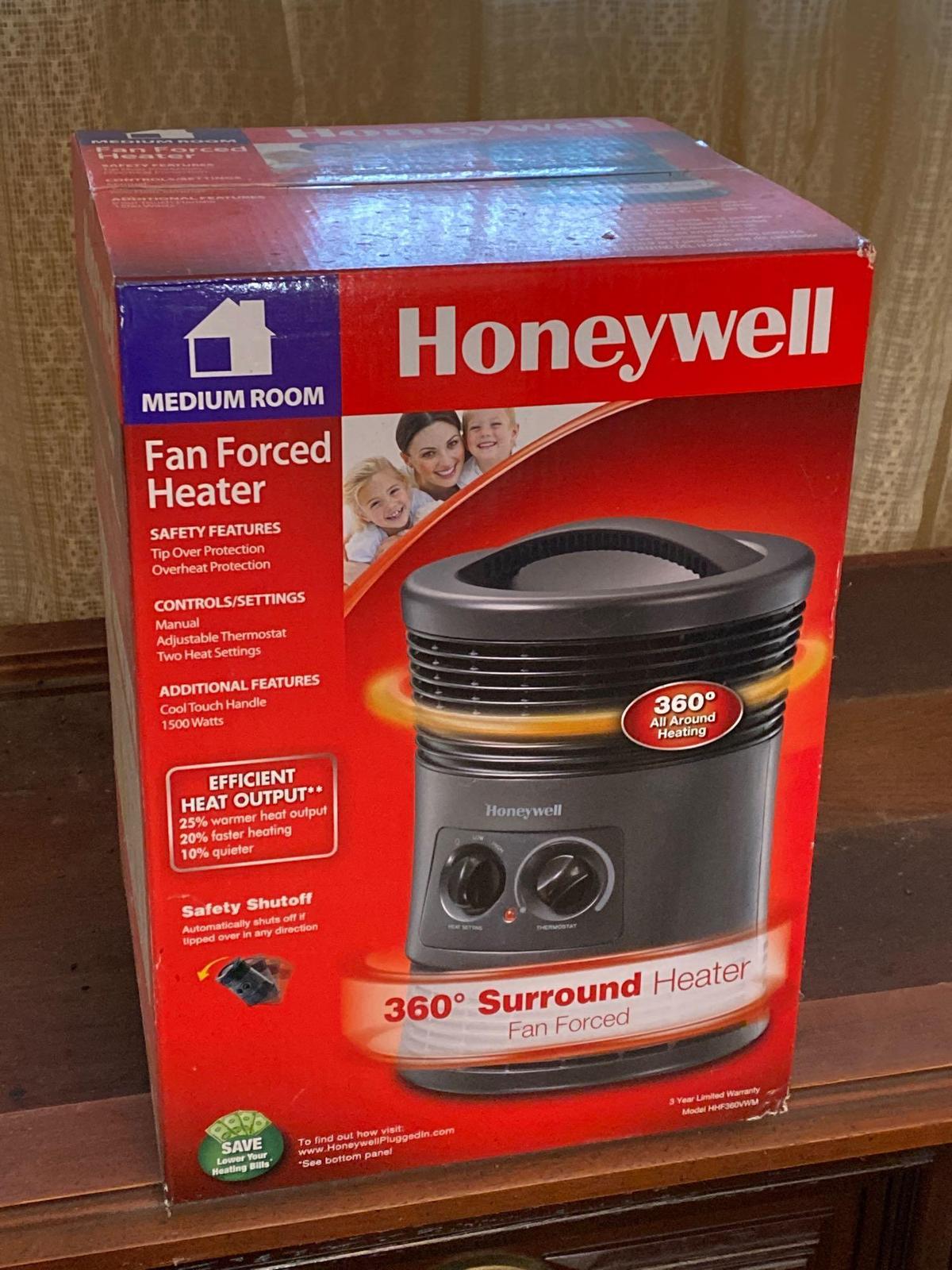 New In Box Honeywell 360 Fan Forced Space Heater