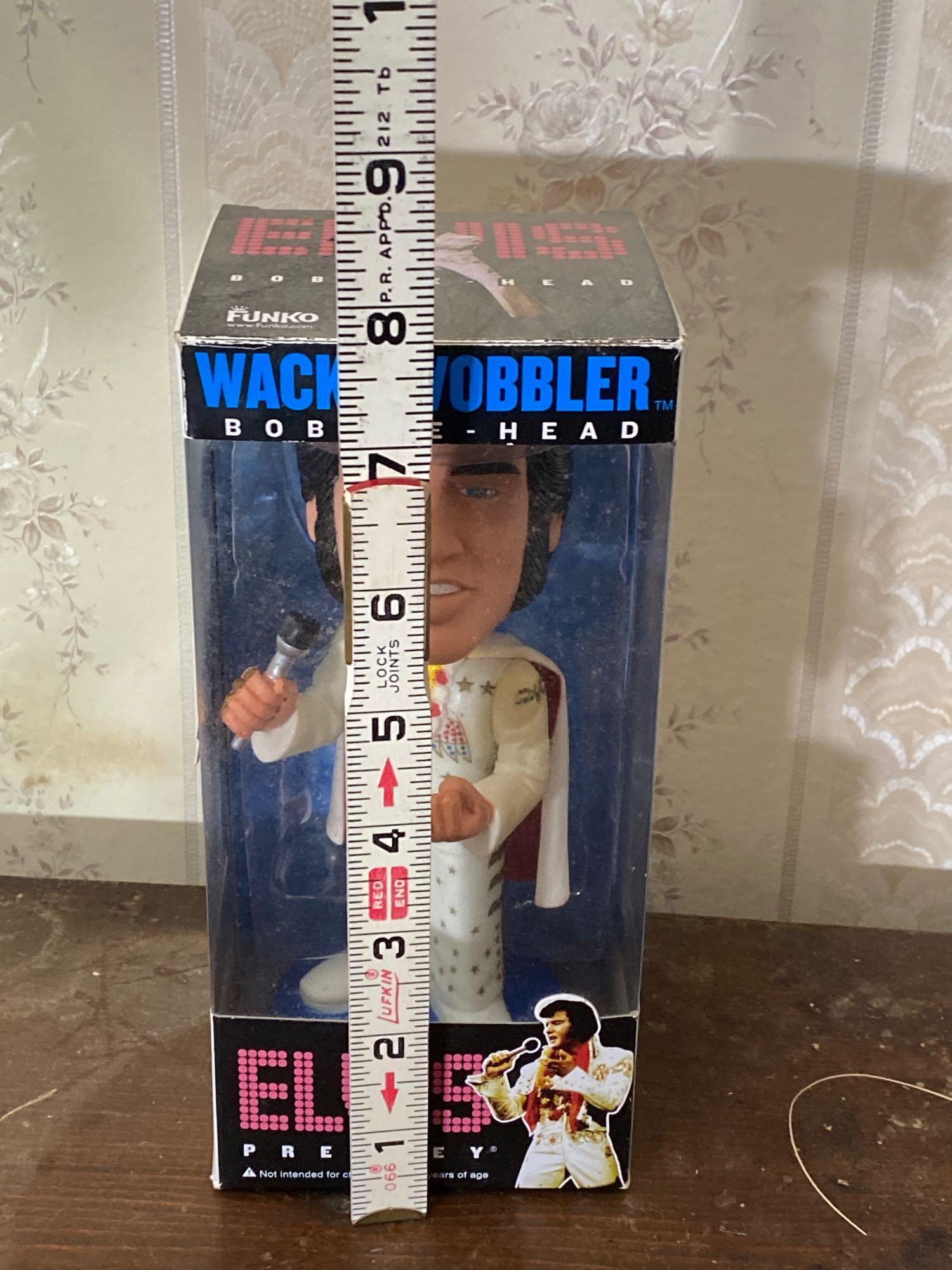 Funko Elvis Bobble Head New In Box