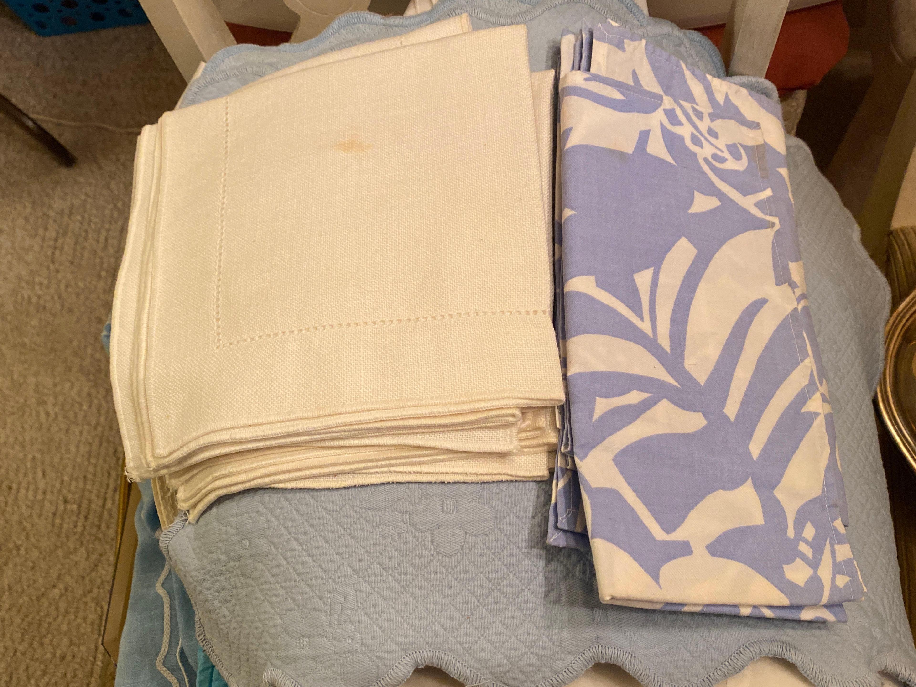 Stack Of Assorted Placemats & Linens