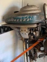 Classic Evinrude Out oars Boat Motor