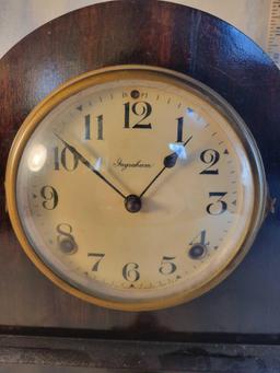 Vintage The Ingraham Co. Clock