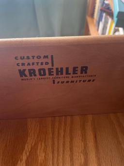 Kroehler Custom Crafted Five Drawer Dresser