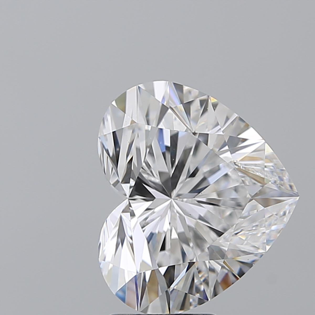 5.07 ct, Color D/VS2, Heart cut Diamond