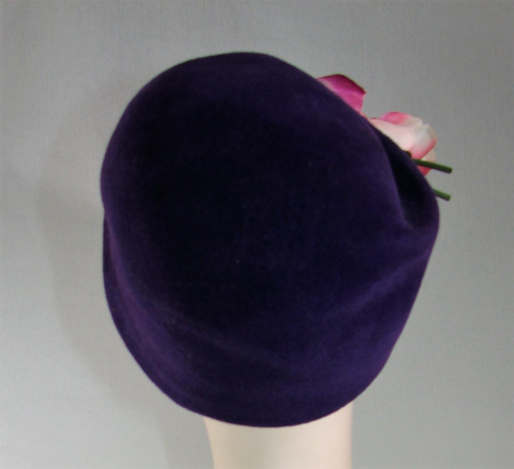 Vintage Ladies 1920s Purple Velvet Cloche With Large Silk Ribbon Flower
