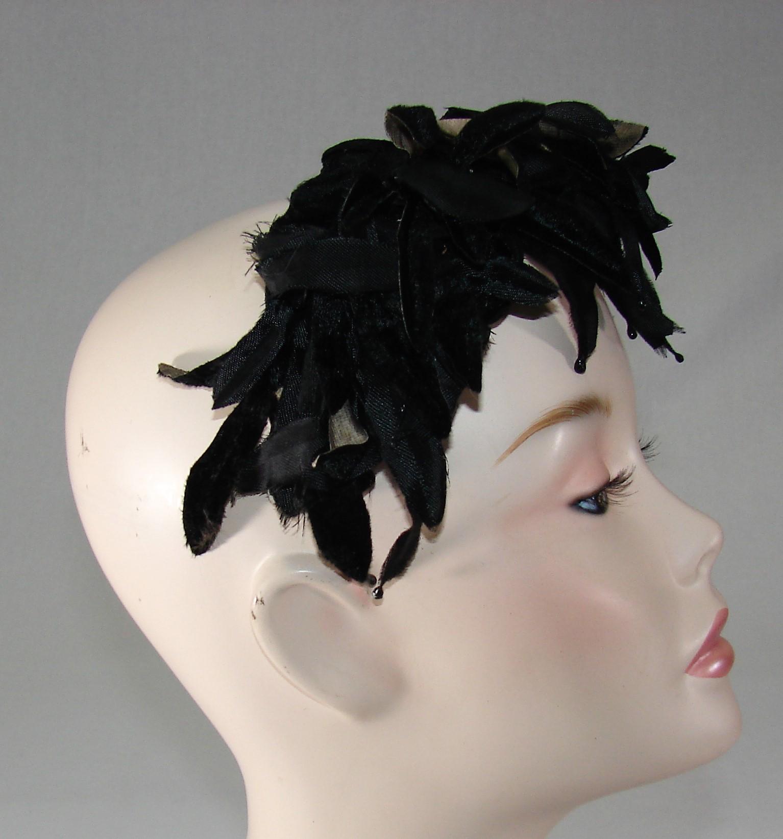 Vintage Ladies 1920s Black Velvet Headpiece With Velvet And Silk Petal Crown