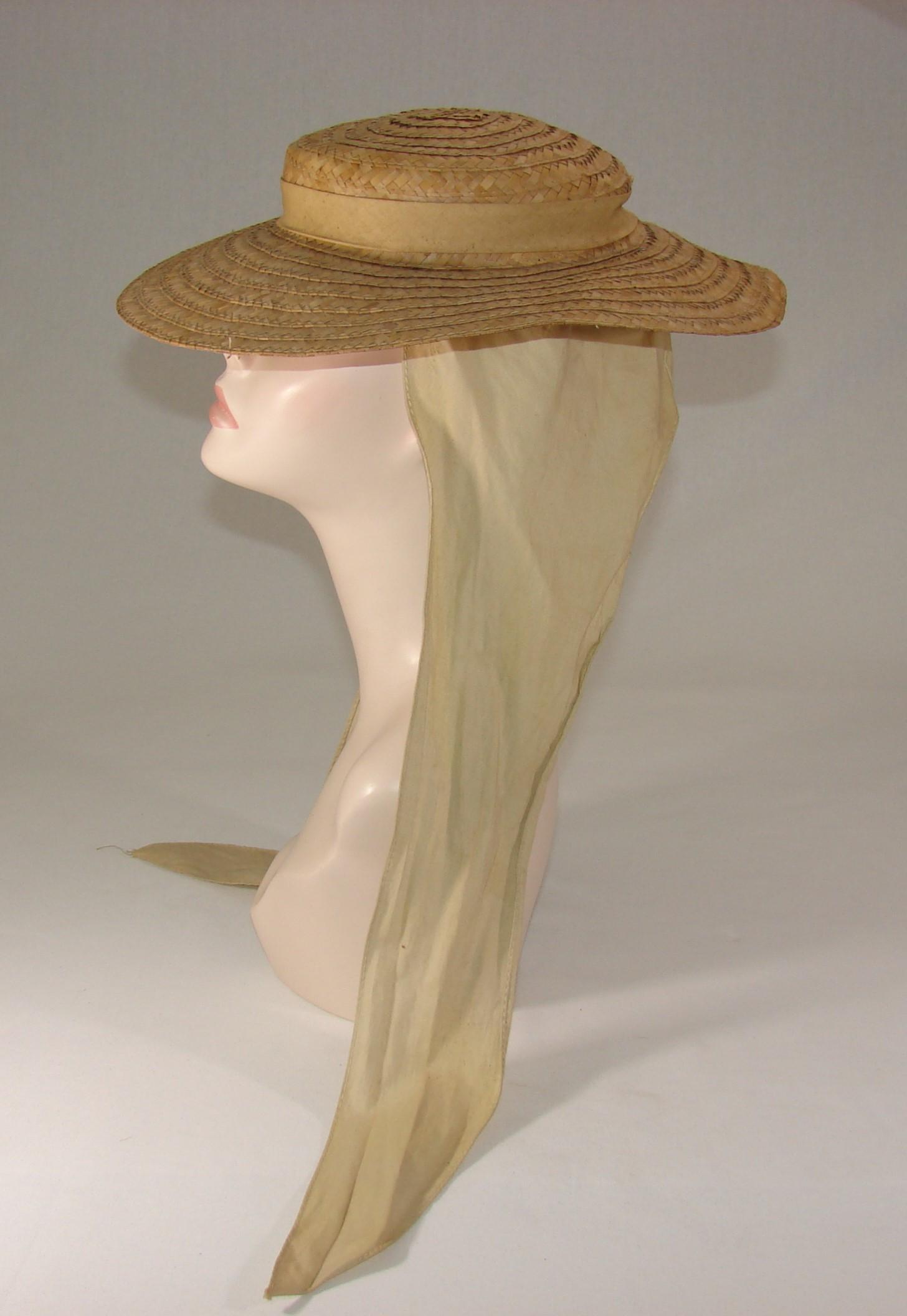 Edwardian Ladies Sporting Hat Or Bonnet In Natural Straw