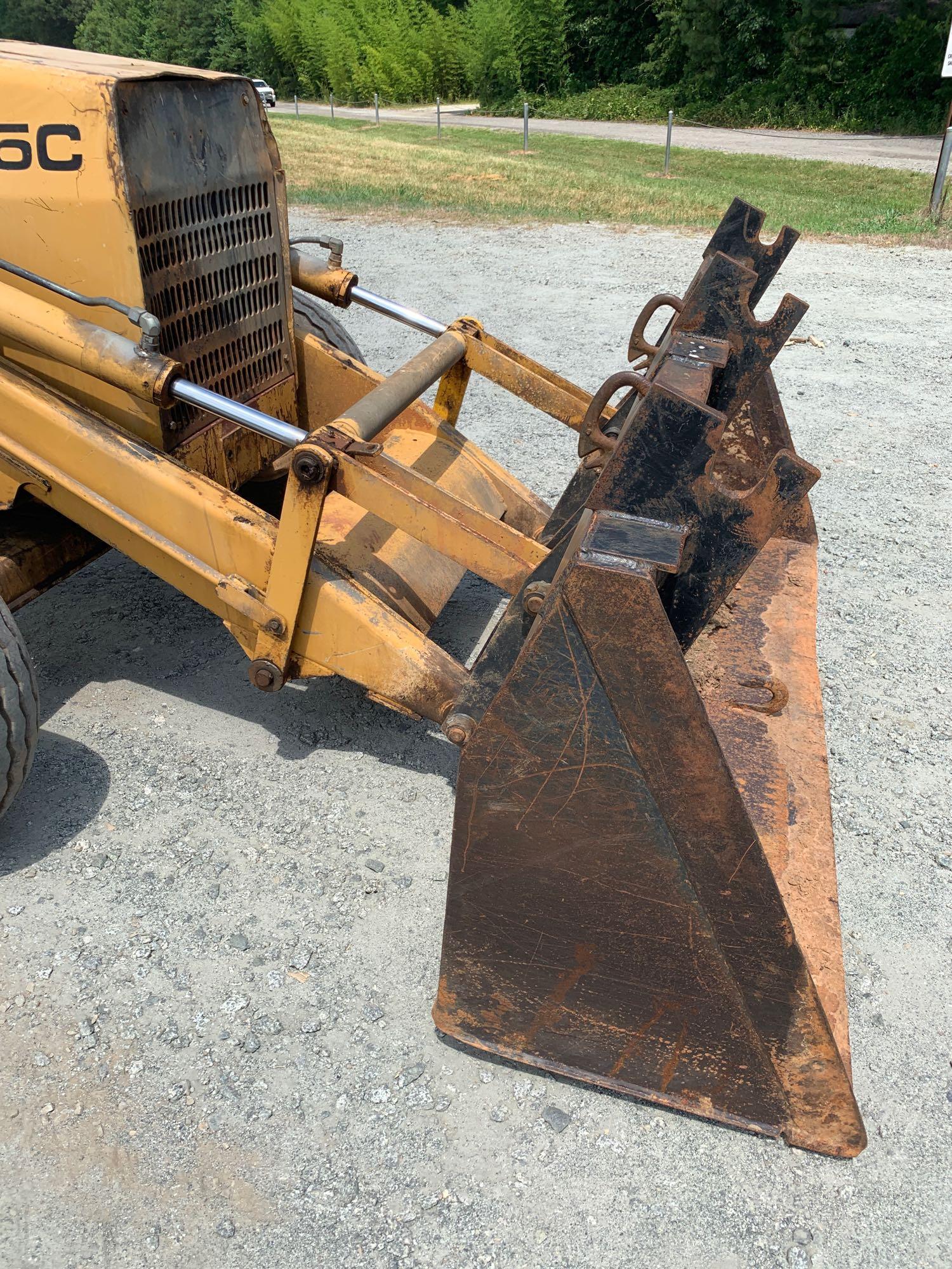 Ford 655C Loader Backhoe