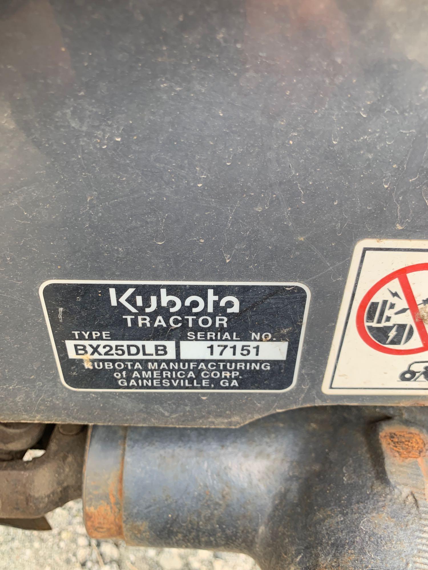 Kubota BX25DLB 4WD Mini Backhoe