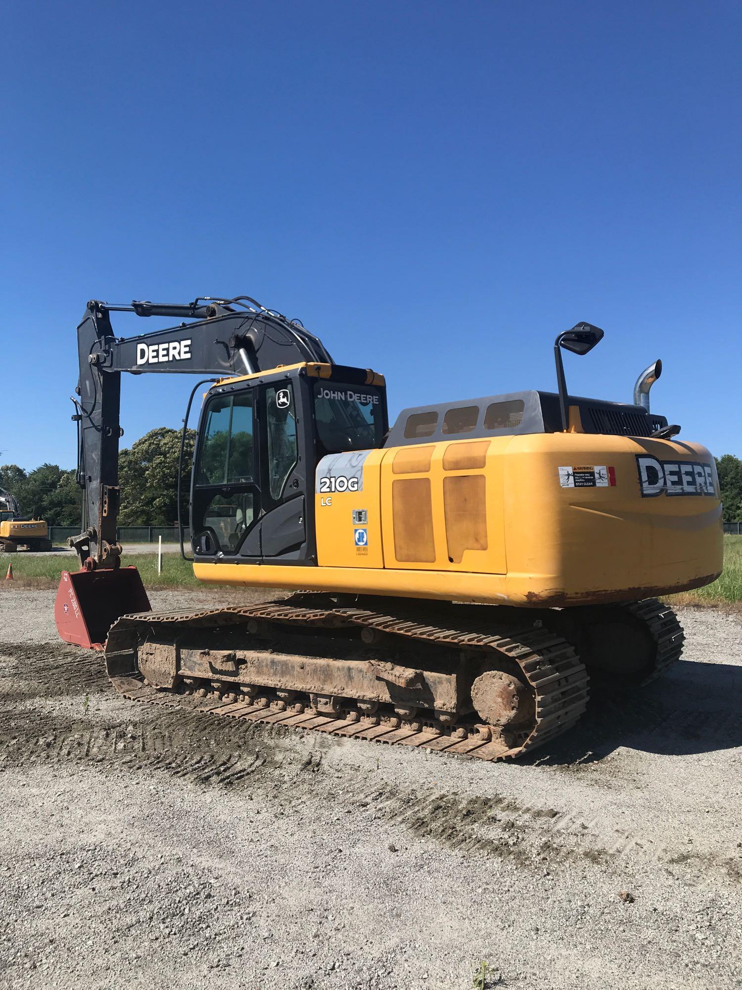 2014 John Deere 210G LC Hydraulic Excavator