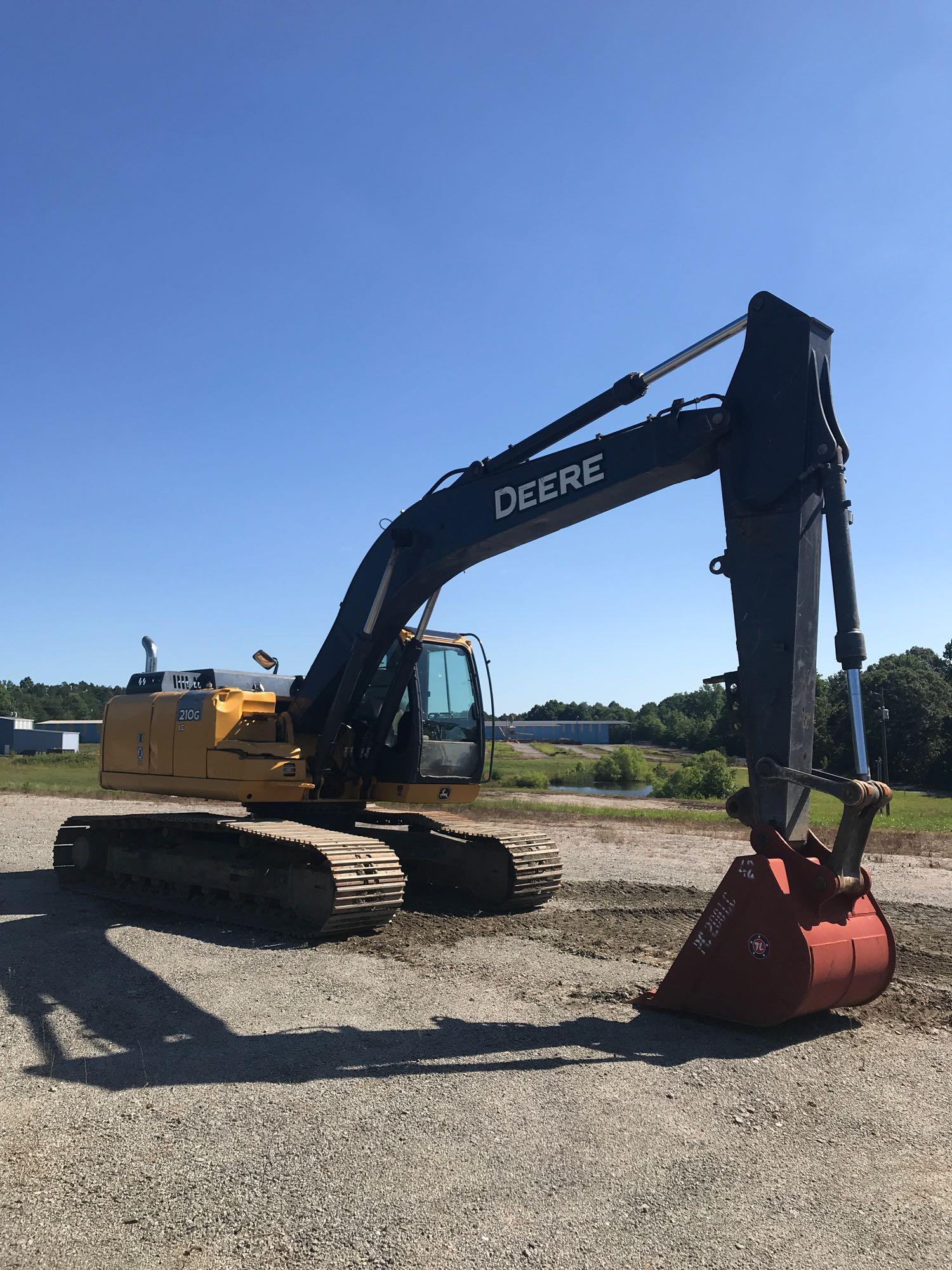 2014 John Deere 210G LC Hydraulic Excavator