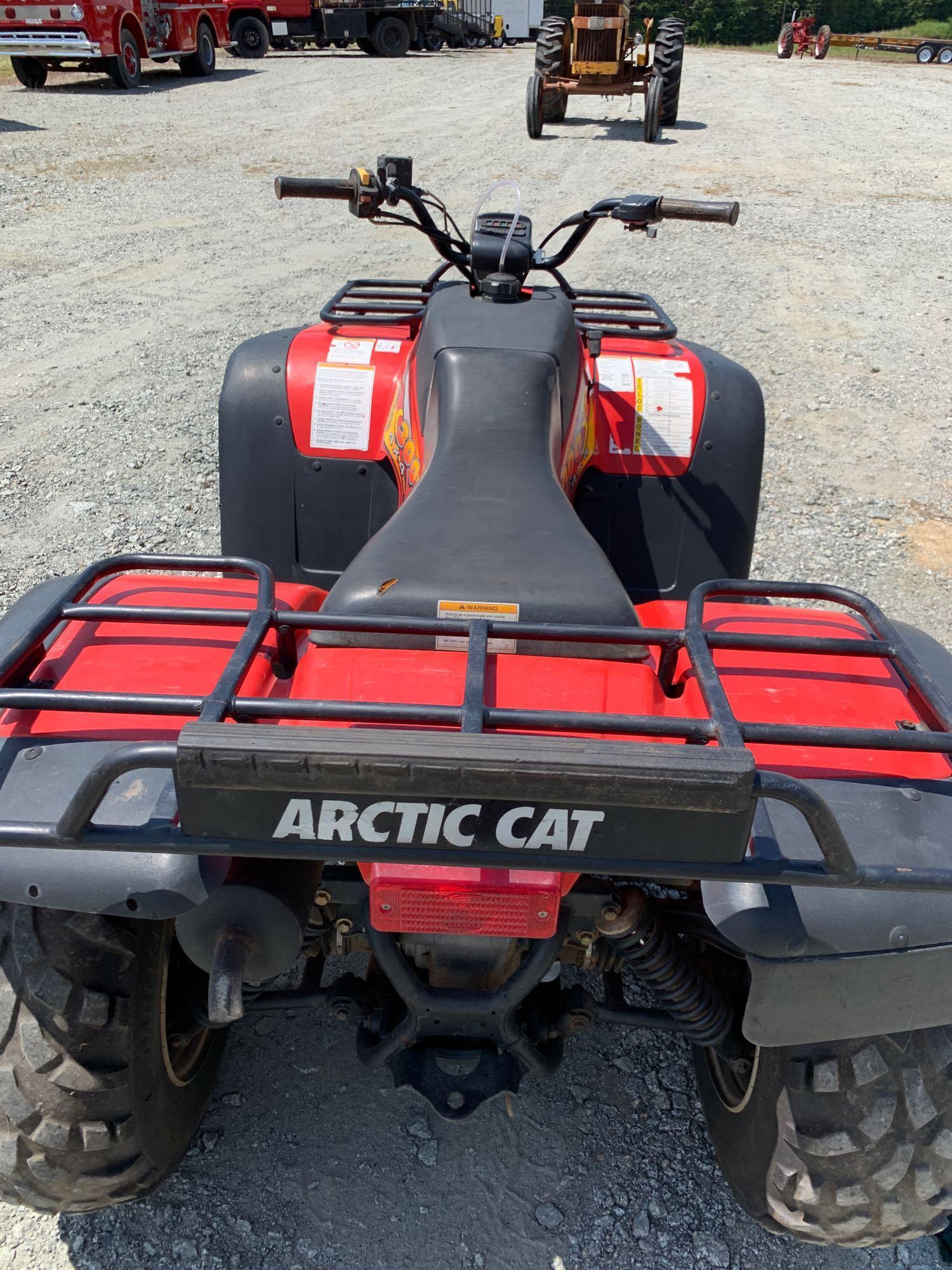 Arctic Cat 300 4x4 ATV