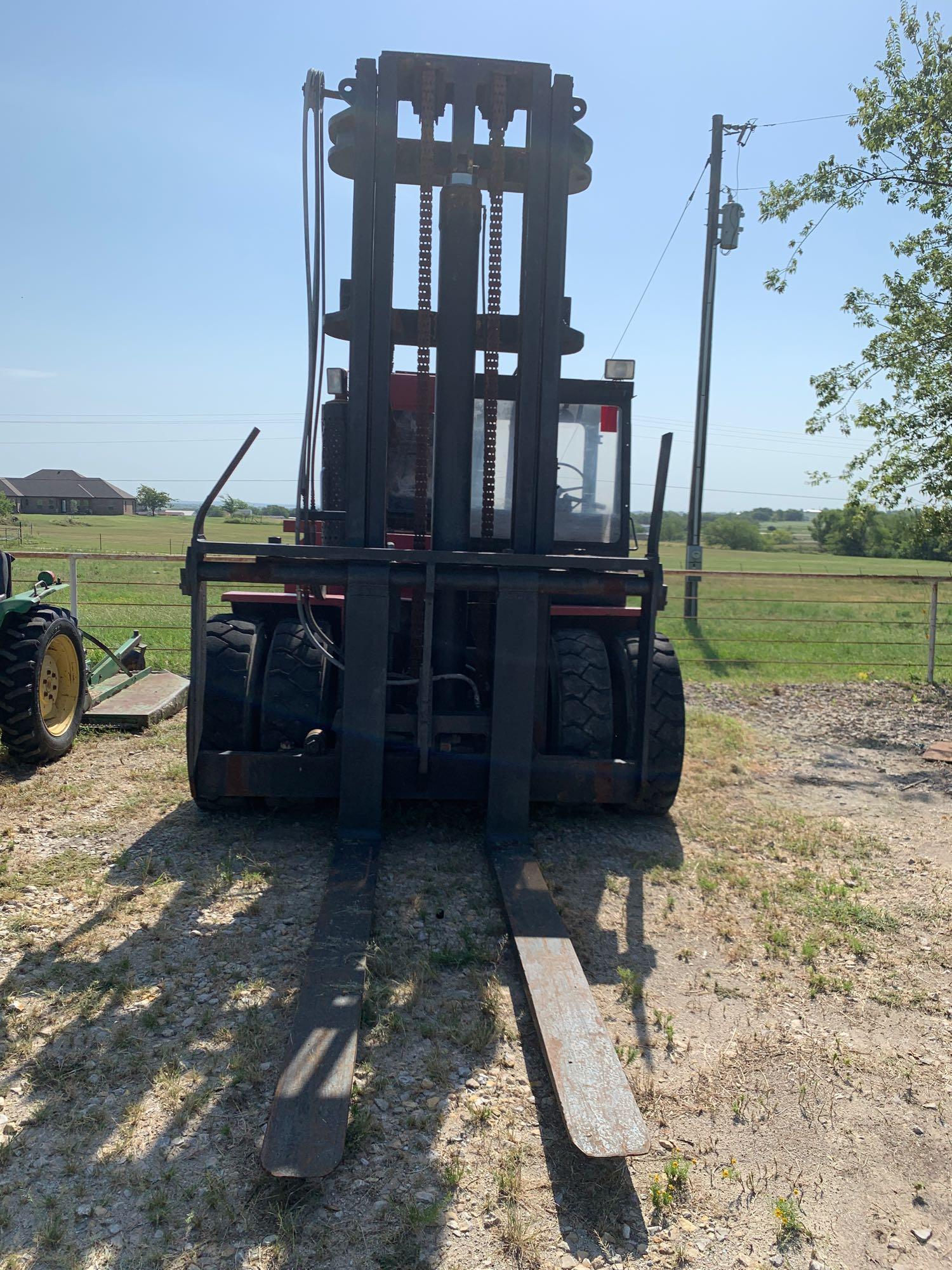 Taylor TY-300L Rough Terrain Forklift