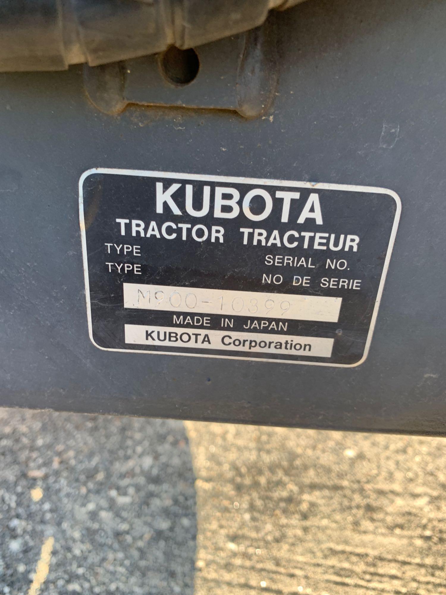 Kubota M9000 Utility Special Tractor