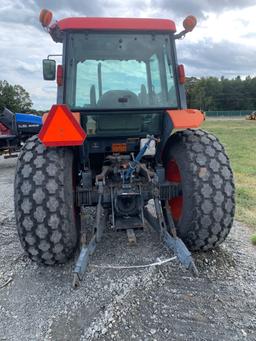 Kubota M9000 Utility Special Tractor