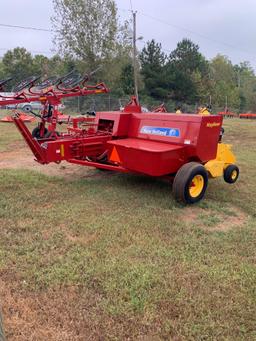 2015 New Holland BC5070 Hayliner Square Baler